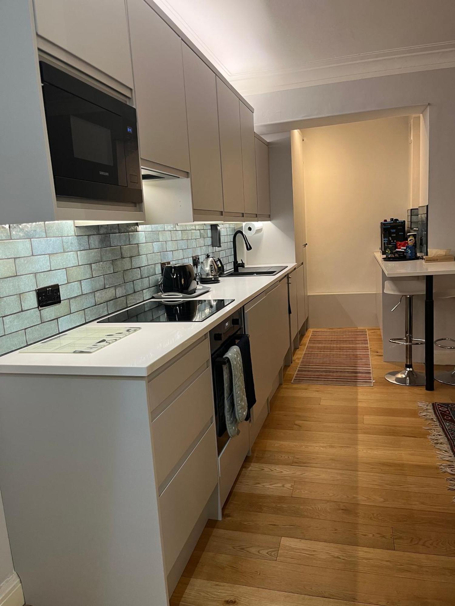 Modern Quiet 1 Bed Flat -Mayfair Лондон Екстериор снимка